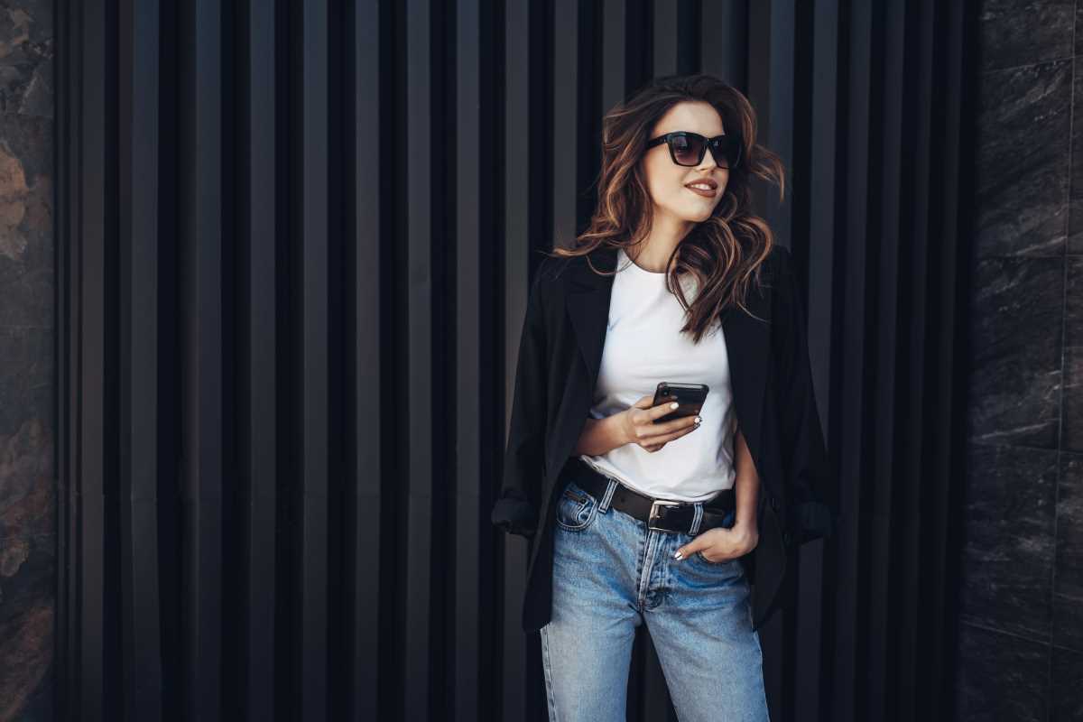 The Best Ways to Snag Exclusive Early Access to Seasonal Fashion Drops