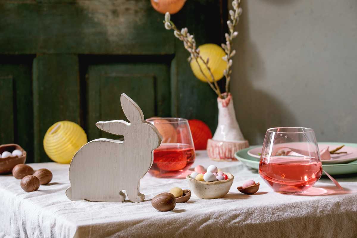 5 Creative Sewing Projects To Repurpose Old Tablecloths