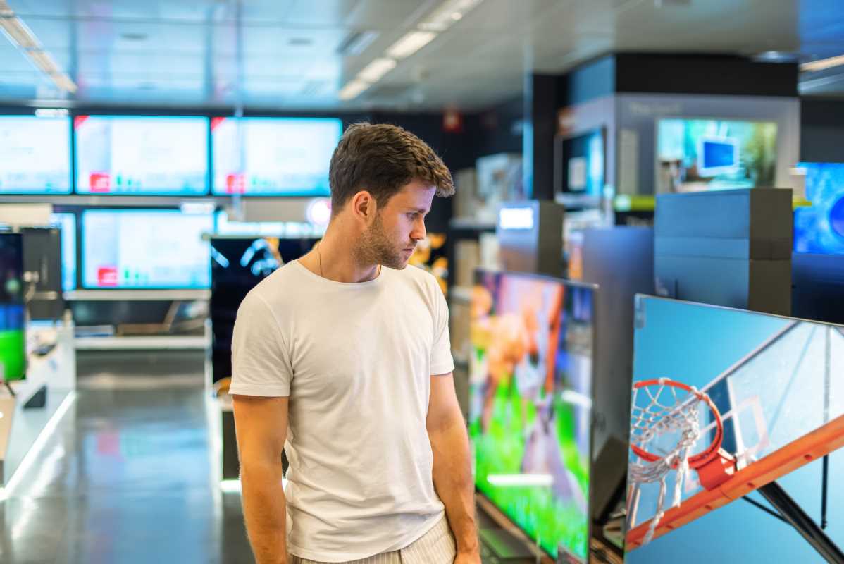 Nine Smart Strategies to Maximize Savings During Flash Electronics Sales