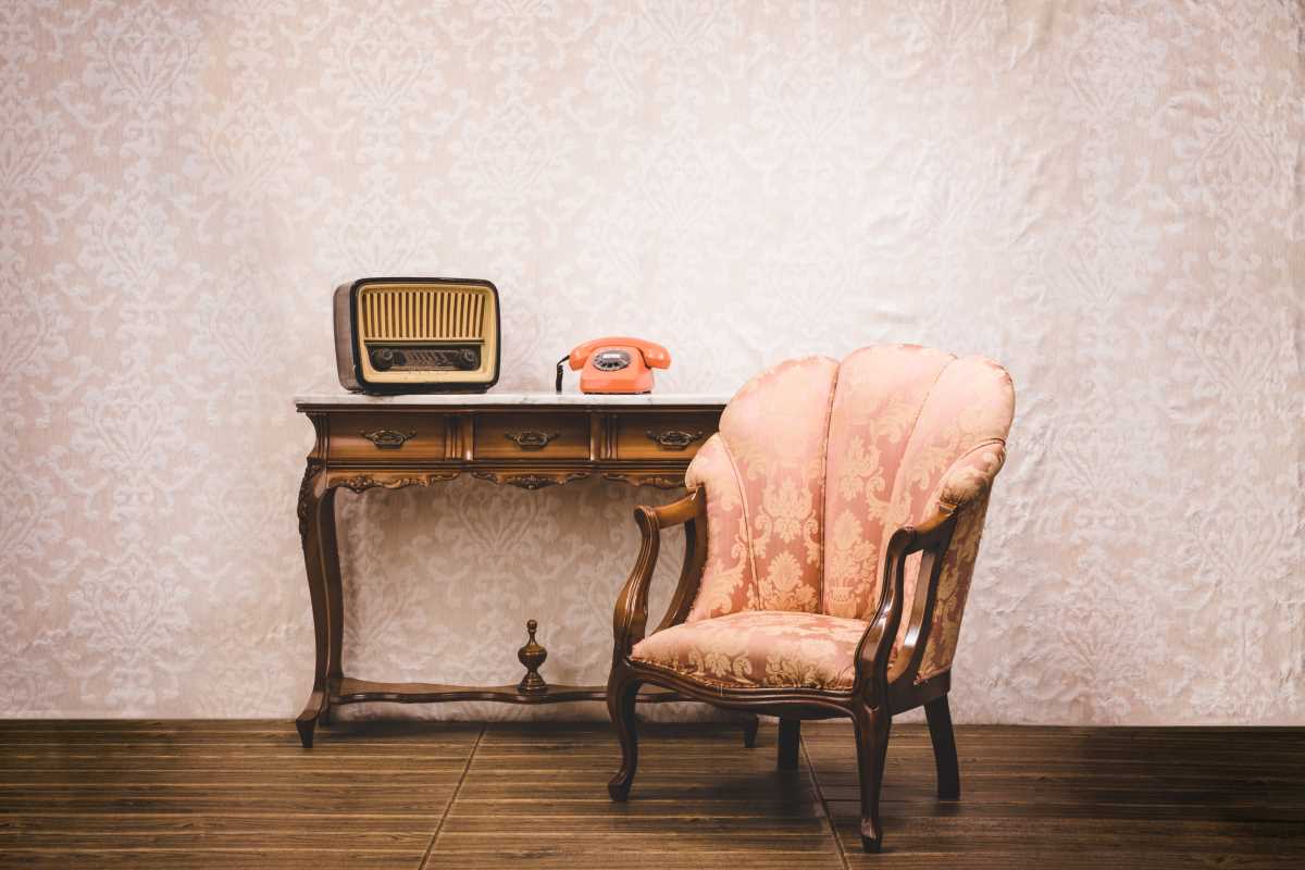Eight Secret Thrift Stores You Should Visit for Vintage Home Decor