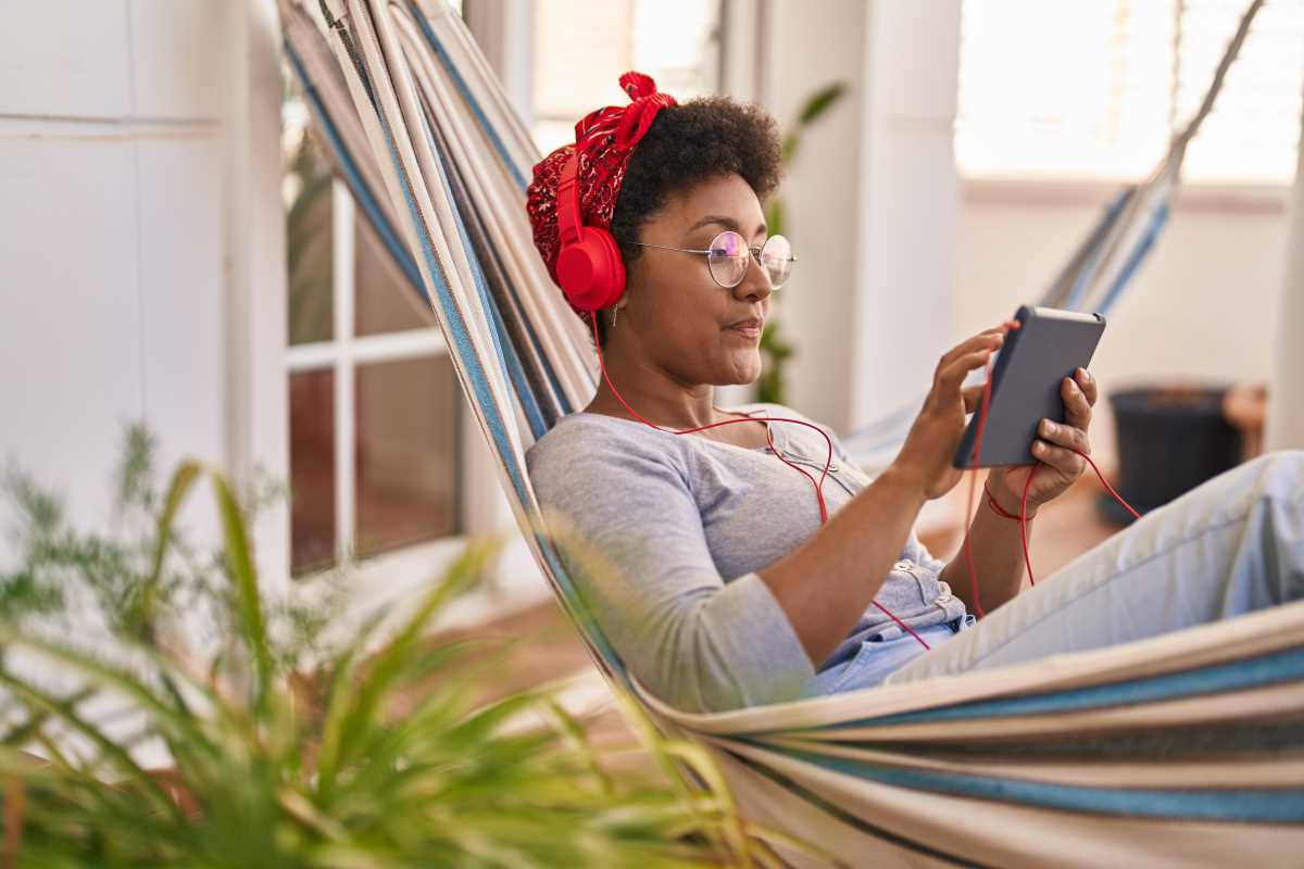 Design a Comfortable Indoor Hammock Area Perfect for Small Apartments